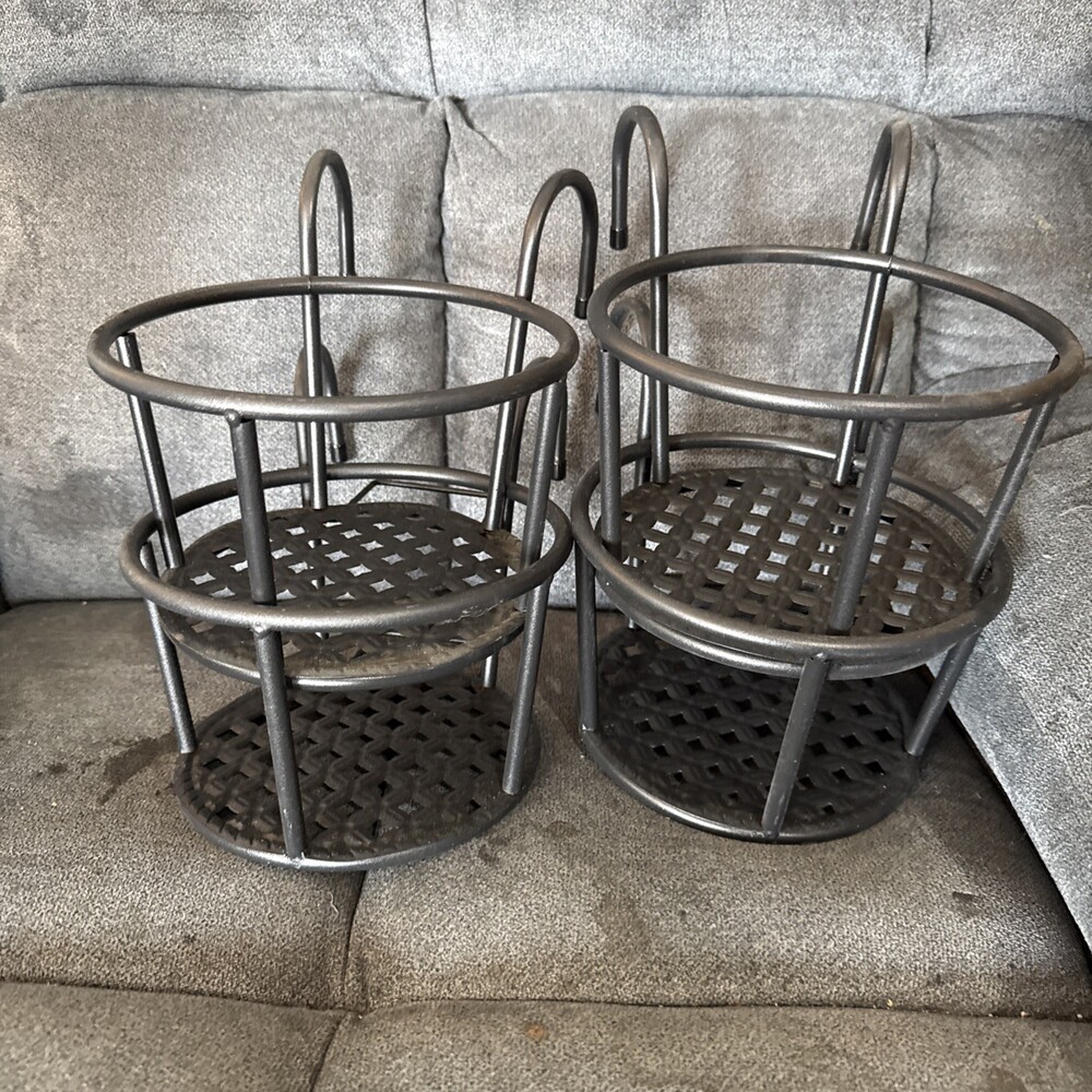 Set Of 4 Hanging Outdoor Plant Hanger